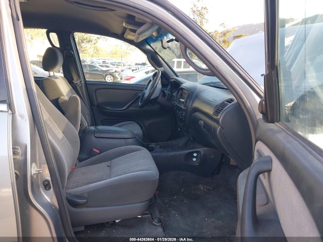 2005 TOYOTA TUNDRA 5TBET34105S471371 Photo 4