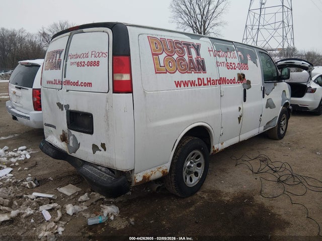 2010 CHEVROLET EXPRESS 1500 1GCUGADX7A1148331 Photo 3