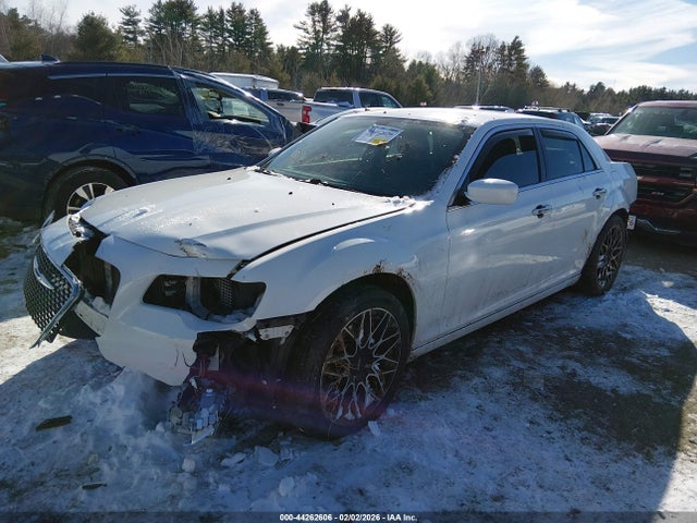 Продаж на аукціоні авто 2017 Chrysler 300 Limited Awd, vin: 2C3CCARG7HH530102, номер лоту: 44262606