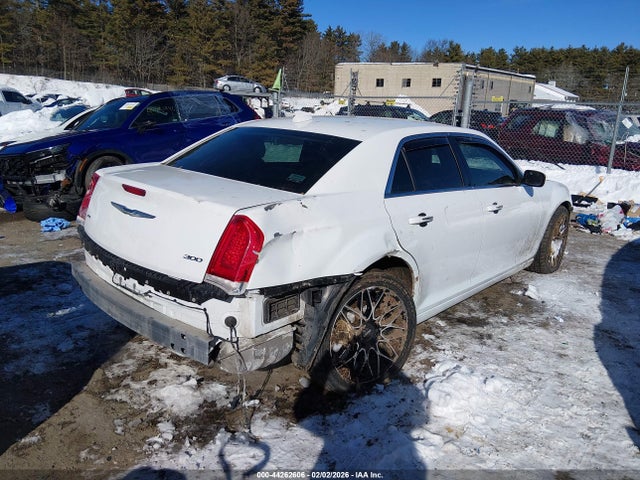 Продаж на аукціоні авто 2017 Chrysler 300 Limited Awd, vin: 2C3CCARG7HH530102, номер лоту: 44262606