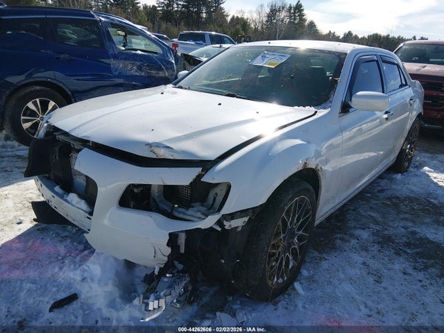 Продаж на аукціоні авто 2017 Chrysler 300 Limited Awd, vin: 2C3CCARG7HH530102, номер лоту: 44262606