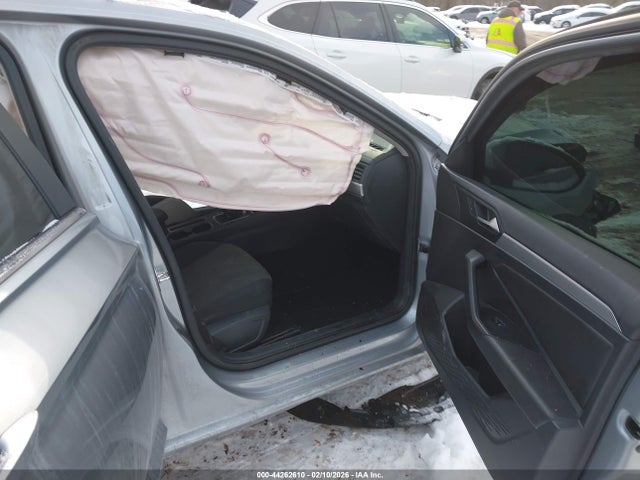 Aukcja sprzedaży 2020 Volkswagen Jetta 1.4t R-line/1.4t S, vin: 3VWN57BU6LM004715, numer aukcji: 44262610