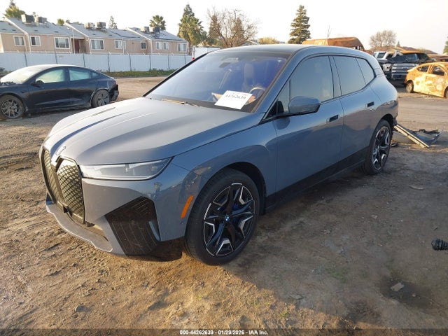 2025 BMW IX WB523CF07SCS85835 Photo 1