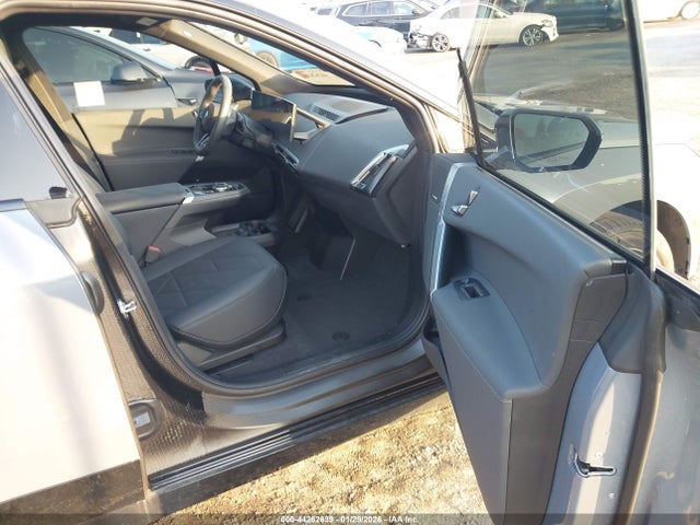 2025 BMW IX WB523CF07SCS85835 Photo 4