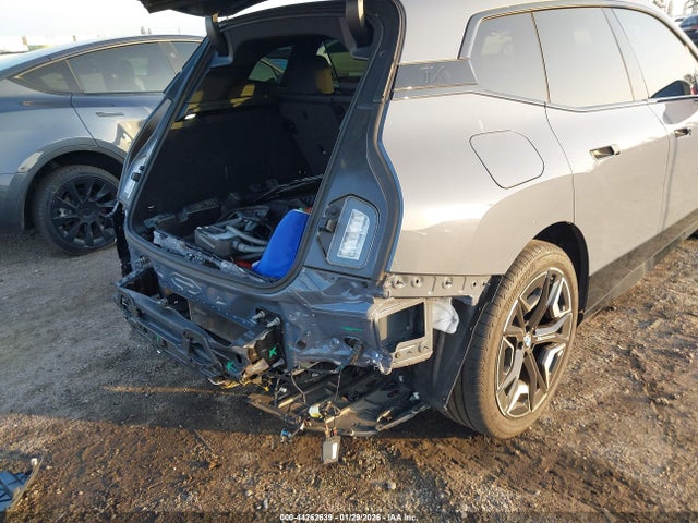 2025 BMW IX WB523CF07SCS85835 Photo 5