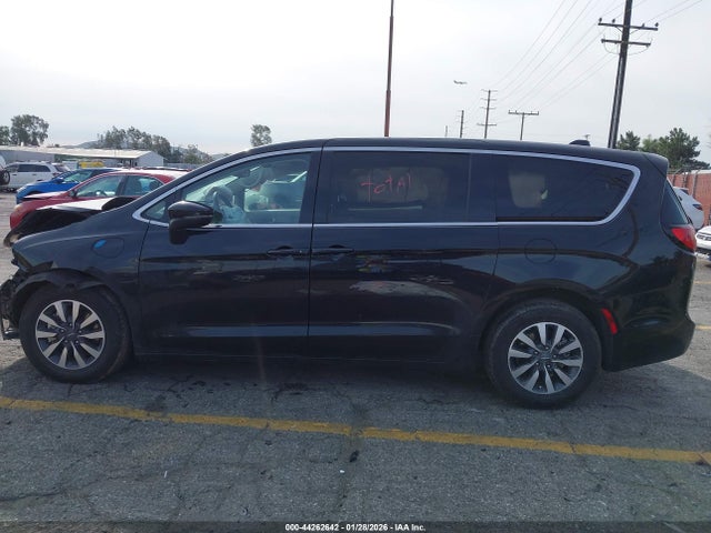 Chrysler Pacifica Hybrid Touring L 2023 2C4RC1L78PR509847 Image 16