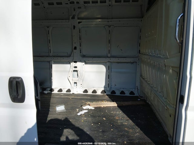 Продажа на аукционе авто 2014 Ram Promaster 3500 High Roof, vin: 3C6URVHD0EE122746, номер лота: 44262646