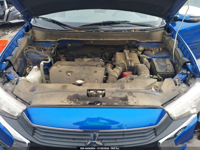 2017 MITSUBISHI OUTLANDER SPORT JA4AP3AU4HZ030588 Photo 9