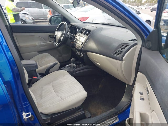 2017 MITSUBISHI OUTLANDER SPORT JA4AP3AU4HZ030588 Photo 4