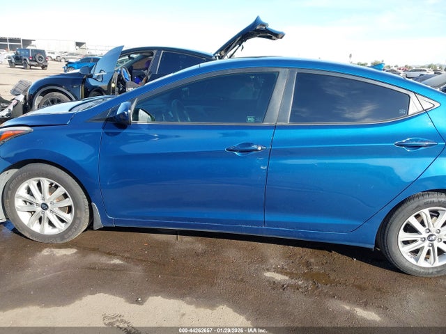 KMHDH4AE9FU277674 Hyundai ELANTRA SE