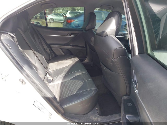 4T1B11HK1JU020510 Toyota CAMRY SE