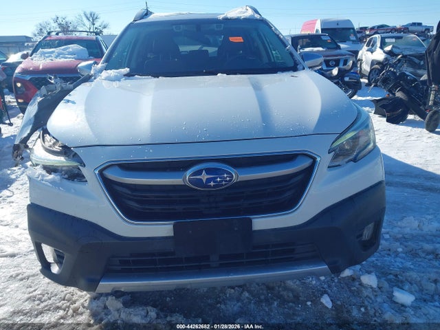 44262682 :رقم المزاد ، 4S4BTAPC4L3123062 vin ، 2020 Subaru Outback Touring مزاد بيع