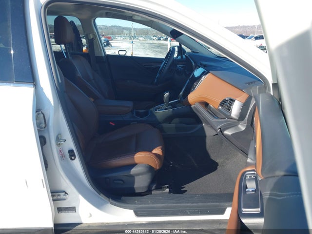 44262682 :رقم المزاد ، 4S4BTAPC4L3123062 vin ، 2020 Subaru Outback Touring مزاد بيع