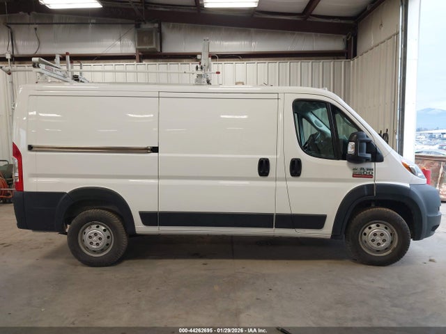 3C6LRVVG8NE134668 RAM Promaster 2500 Low Roof 136 Wb
