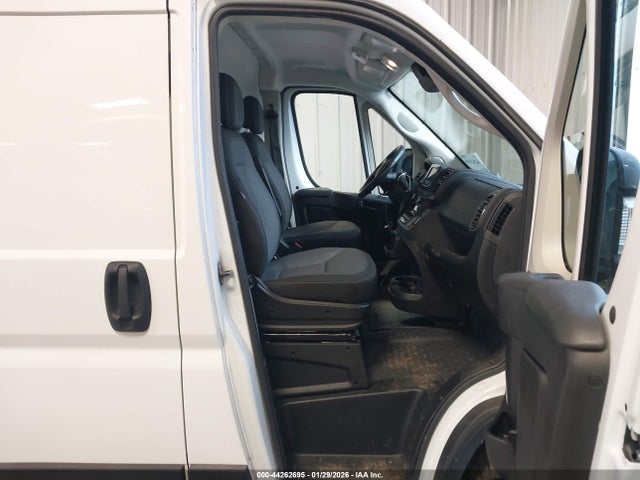 3C6LRVVG8NE134668 RAM Promaster 2500 Low Roof 136 Wb
