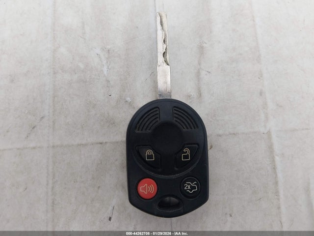1FADP3K21GL277882 Ford FOCUS SE