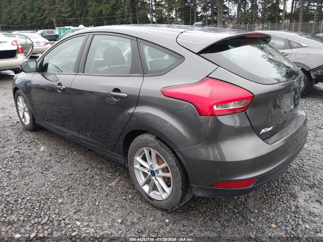 1FADP3K21GL277882 Ford FOCUS SE