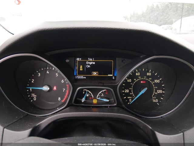 1FADP3K21GL277882 Ford FOCUS SE