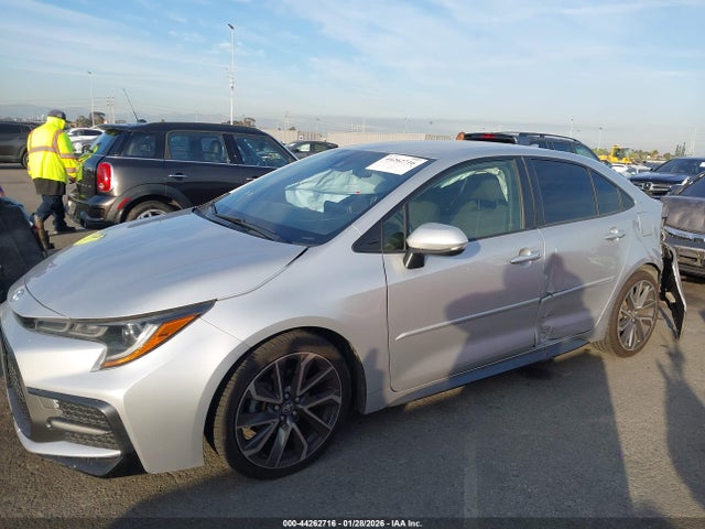 JTDS4RCE3LJ016197 Toyota COROLLA SE