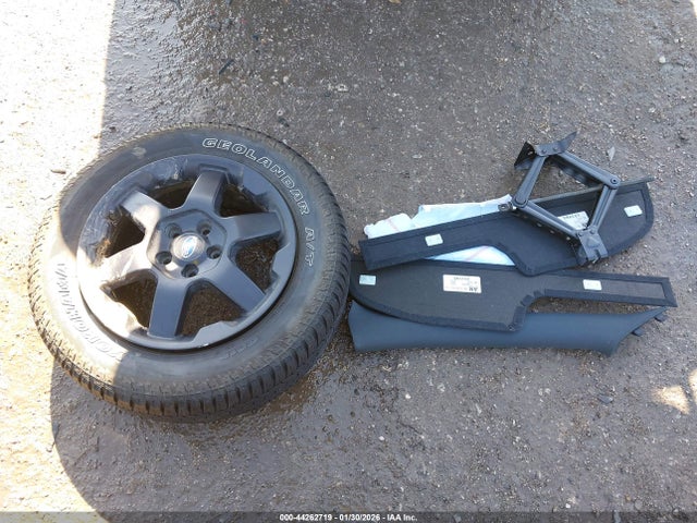 44262719 :رقم المزاد ، 4S4BTGUD9P3115724 vin ، 2023 Subaru Outback Wilderness مزاد بيع