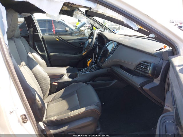 44262719 :رقم المزاد ، 4S4BTGUD9P3115724 vin ، 2023 Subaru Outback Wilderness مزاد بيع