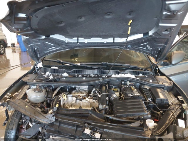 44262740 :رقم المزاد ، 3VWE57BU3LM103847 vin ، 2020 Volkswagen Jetta 1.4t Sel مزاد بيع