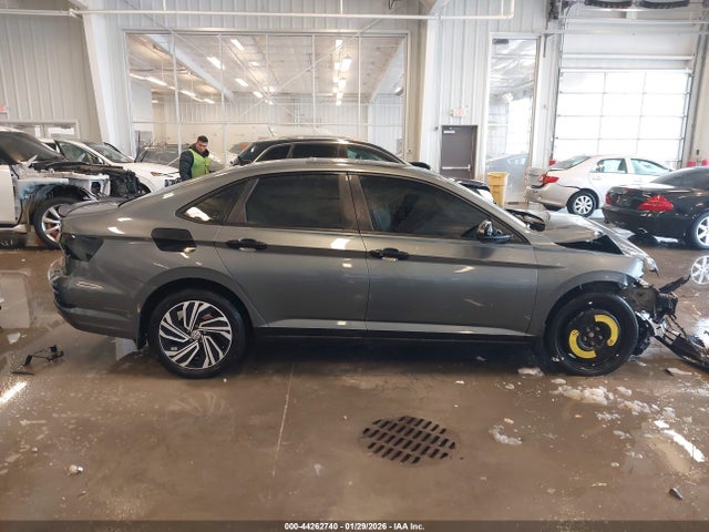 44262740 :رقم المزاد ، 3VWE57BU3LM103847 vin ، 2020 Volkswagen Jetta 1.4t Sel مزاد بيع