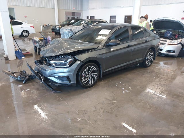 44262740 :رقم المزاد ، 3VWE57BU3LM103847 vin ، 2020 Volkswagen Jetta 1.4t Sel مزاد بيع