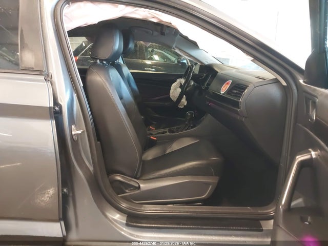 44262740 :رقم المزاد ، 3VWE57BU3LM103847 vin ، 2020 Volkswagen Jetta 1.4t Sel مزاد بيع