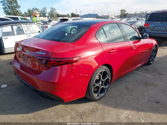 ZARFAMBN3P7676280 Alfa Romeo Giulia Veloce Rwd