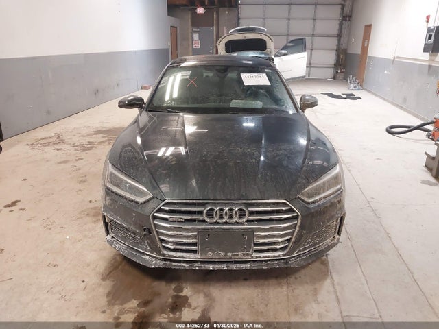 44262783 :رقم المزاد ، WAUENCF59KA069856 vin ، 2019 Audi A5 45 Premium مزاد بيع