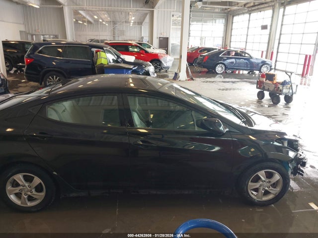 2015 Hyundai Elantra Se მანქანა იყიდება აუქციონზე, vin: KMHDH4AE2FU415474, აუქციონის ნომერი: 44262808