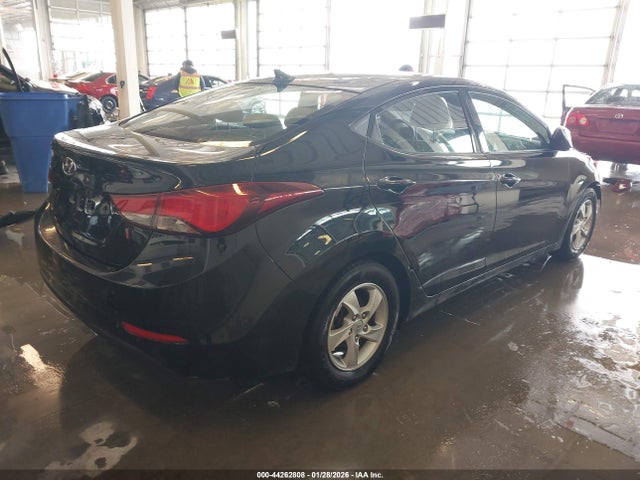 2015 Hyundai Elantra Se მანქანა იყიდება აუქციონზე, vin: KMHDH4AE2FU415474, აუქციონის ნომერი: 44262808