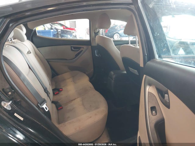 2015 Hyundai Elantra Se მანქანა იყიდება აუქციონზე, vin: KMHDH4AE2FU415474, აუქციონის ნომერი: 44262808