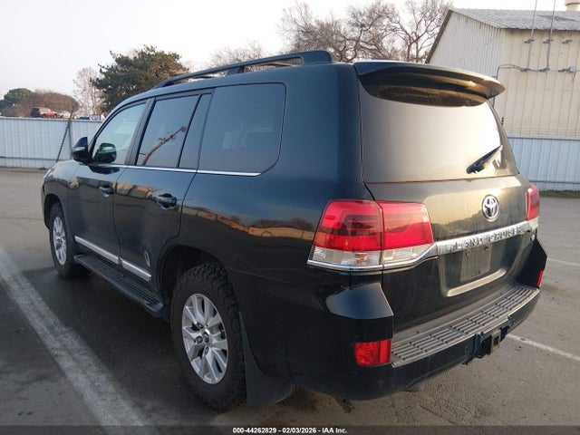 JTMCY7AJ8H4053104 Toyota Land Cruiser V8