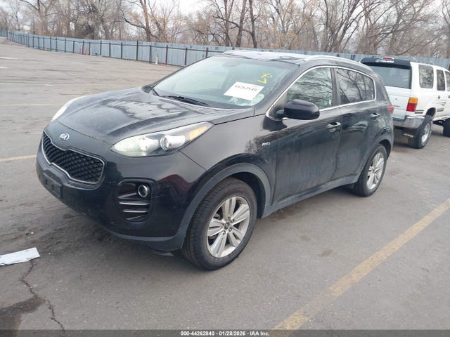 KIA Sportage Lx 2018 KNDPMCAC0J7462760 Image 2