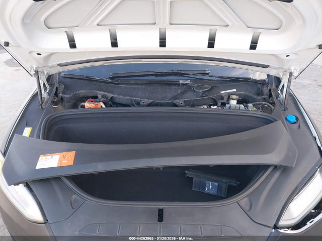 2016 TESLA MODEL X 5YJXCBE27GF020351 Photo 9