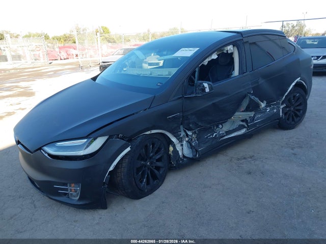 2016 TESLA MODEL X 5YJXCBE27GF020351 Photo 5