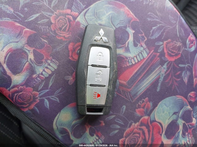 2022 MITSUBISHI OUTLANDER JA4J3TA82NZ035573 Photo 10