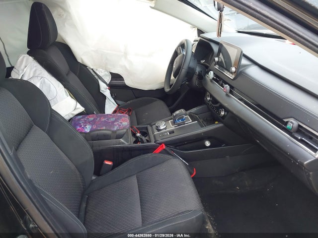 2022 MITSUBISHI OUTLANDER JA4J3TA82NZ035573 Photo 4