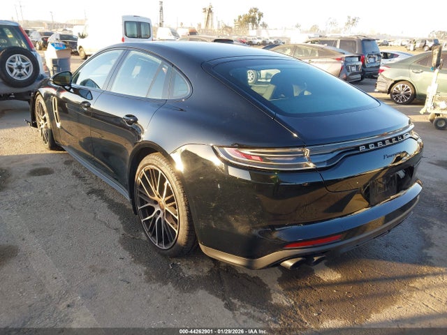 2023 PORSCHE PANAMERA WP0AJ2A71PL103431 Photo 2