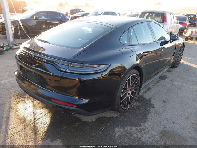2023 PORSCHE PANAMERA WP0AJ2A71PL103431 Photo 3
