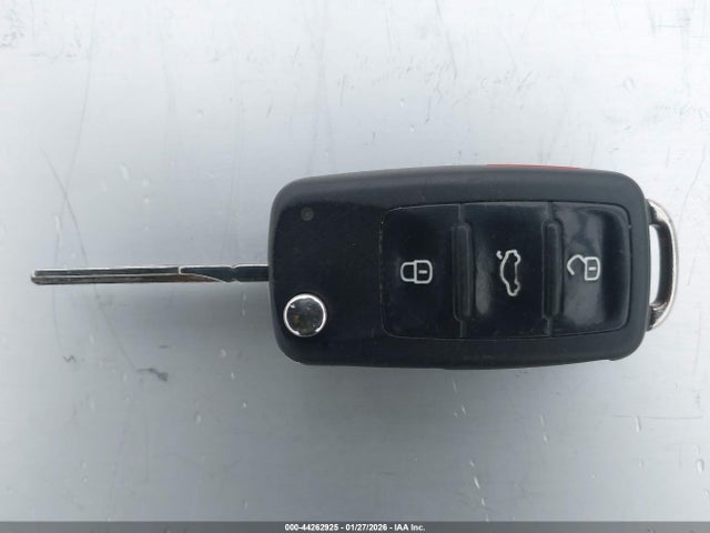 1VWBT7A35EC096454 Volkswagen Passat 1.8t Se