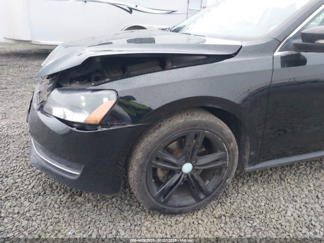 1VWBT7A35EC096454 Volkswagen Passat 1.8t Se