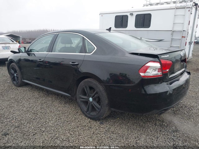 1VWBT7A35EC096454 Volkswagen Passat 1.8t Se