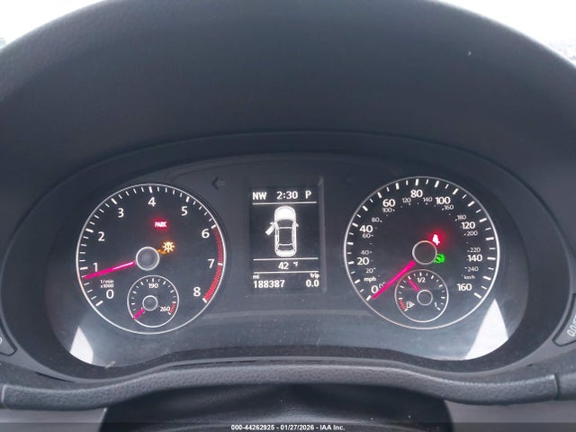 1VWBT7A35EC096454 Volkswagen Passat 1.8t Se