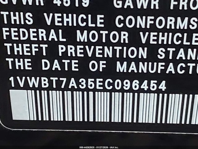 1VWBT7A35EC096454 Volkswagen Passat 1.8t Se