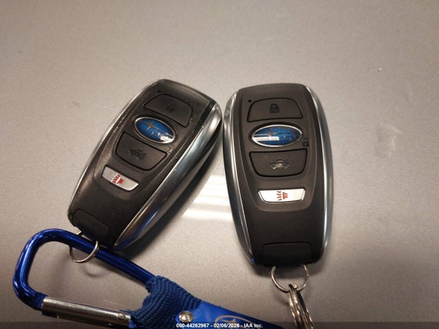 Продажа на аукционе авто 2025 Subaru Forester Premium, vin: JF2SLDDC1SH458163, номер лота: 44262967