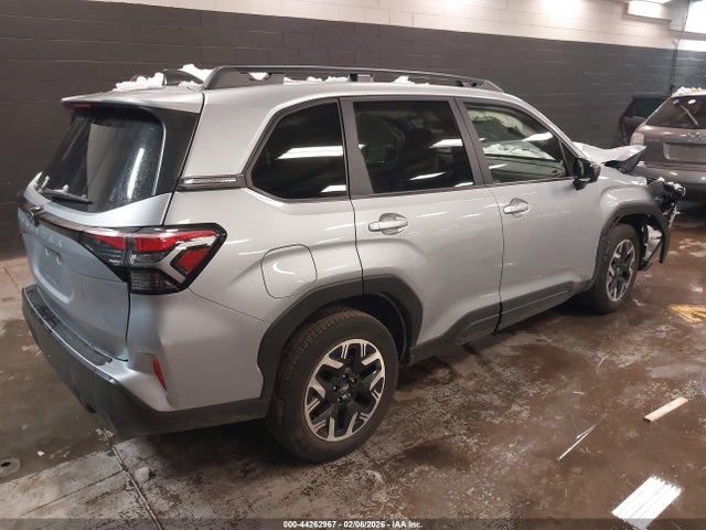 Продажа на аукционе авто 2025 Subaru Forester Premium, vin: JF2SLDDC1SH458163, номер лота: 44262967