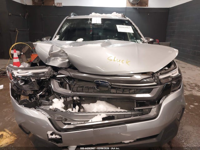 Продажа на аукционе авто 2025 Subaru Forester Premium, vin: JF2SLDDC1SH458163, номер лота: 44262967